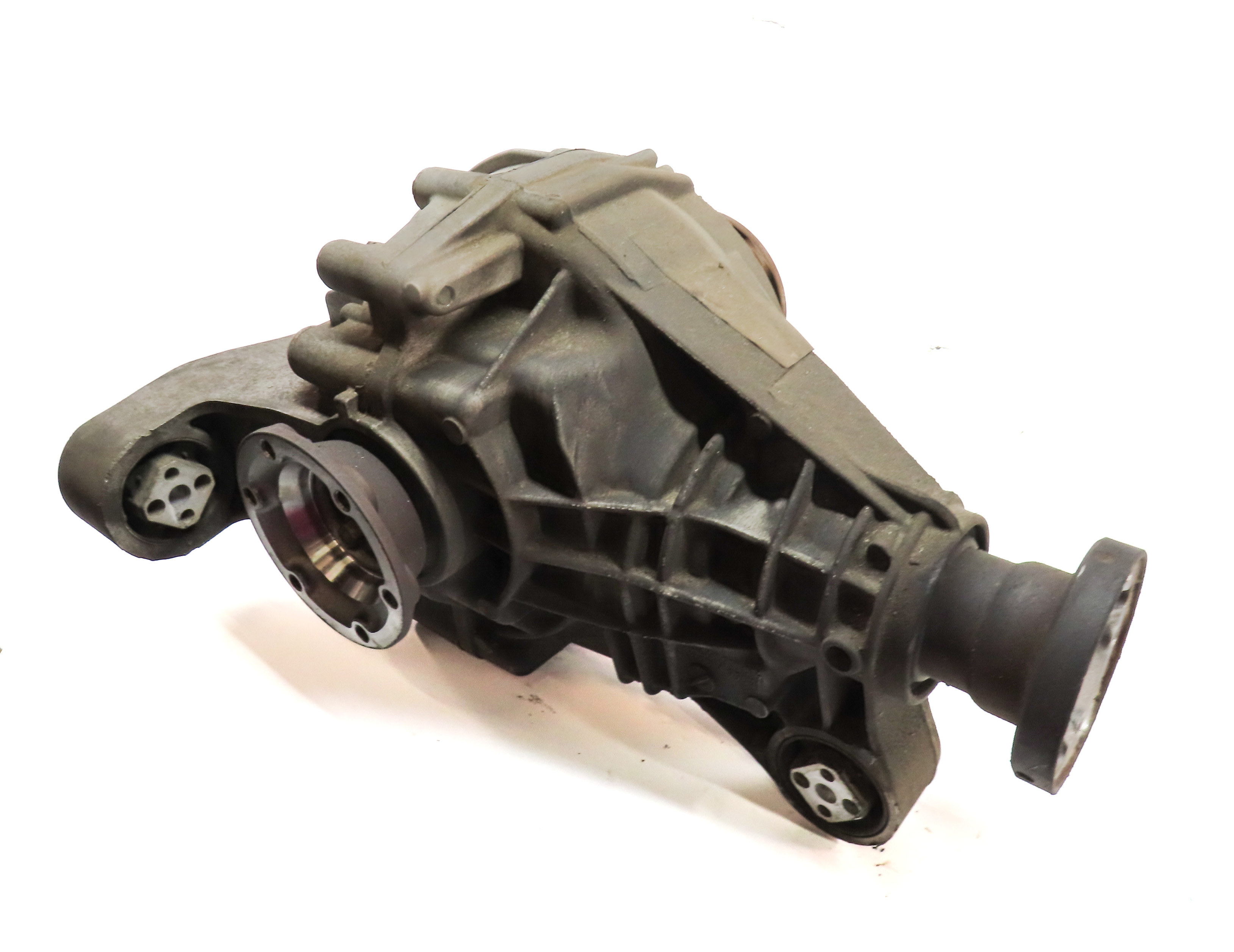 2008-2010 PORSCHE CAYENNE (957) 4.8L TURBO REAR DIFFERENTIAL (3.27 RATIO) — exact item pictured